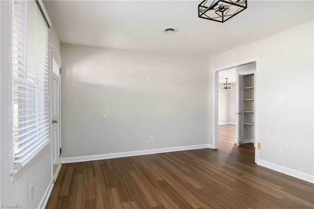 3025 Hickory Tree Road, Winston-salem, NC 27127