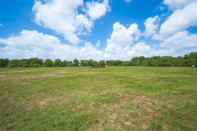 1952 Beverly Lane, Sealy, TX 77474