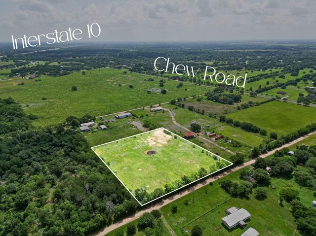 1952 Beverly Lane, Sealy, TX 77474