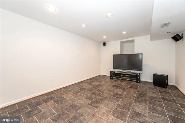 17914 HICKMAN ST, Poolesville, MD 20837