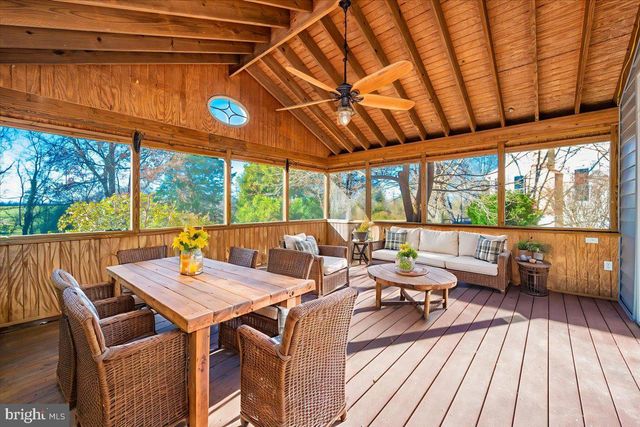 17914 HICKMAN ST, Poolesville, MD 20837