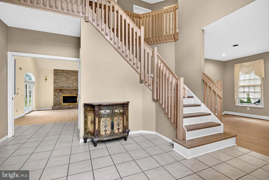 15 SCENIC DR, Ewing, NJ 08628 — photo 5