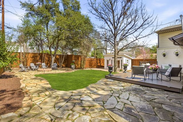 9925 Estate Lane, Dallas, TX 75238