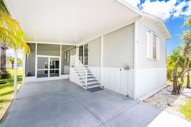 10 HOLLAND DRIVE, Punta Gorda, FL 33950