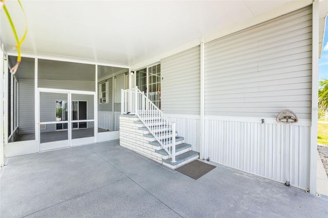 10 HOLLAND DRIVE, Punta Gorda, FL 33950