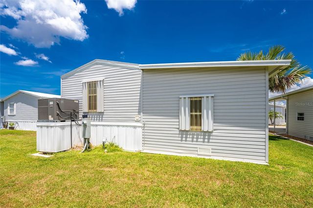 10 HOLLAND DRIVE, Punta Gorda, FL 33950