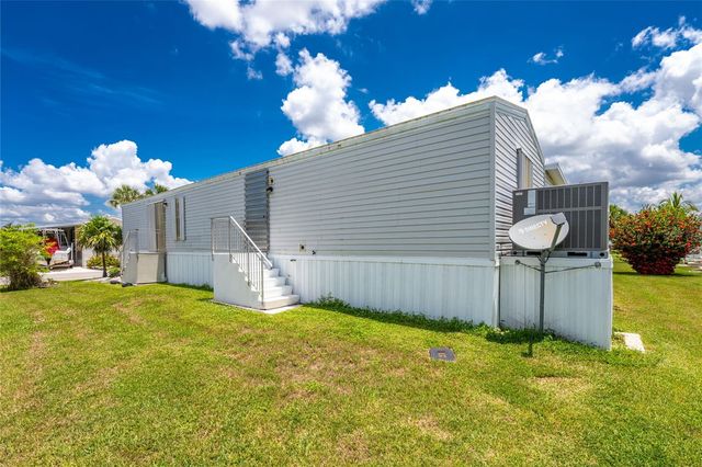 10 HOLLAND DRIVE, Punta Gorda, FL 33950