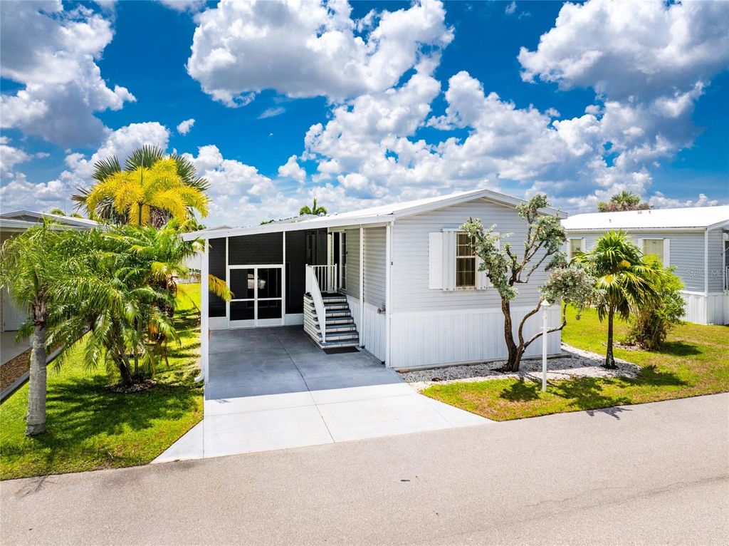 10 HOLLAND DRIVE, Punta Gorda, FL 33950