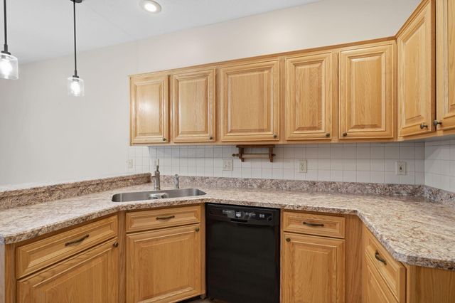 7684 Slate Ridge Boulevard, Reynoldsburg, OH 43068