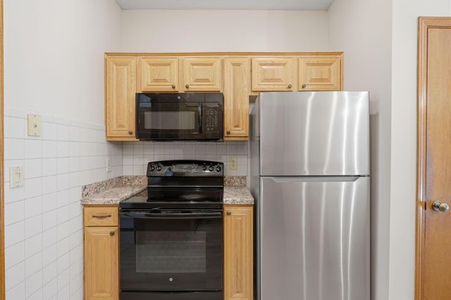 7684 Slate Ridge Boulevard, Reynoldsburg, OH 43068
