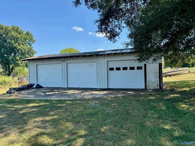 21550 Nelson Road, Elkmont, AL 35620