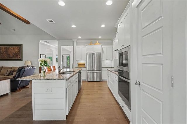 2219 Greensboro Highway, Watkinsville, GA 30677
