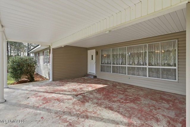 921 S Pearson Road, Pearl, MS 39208