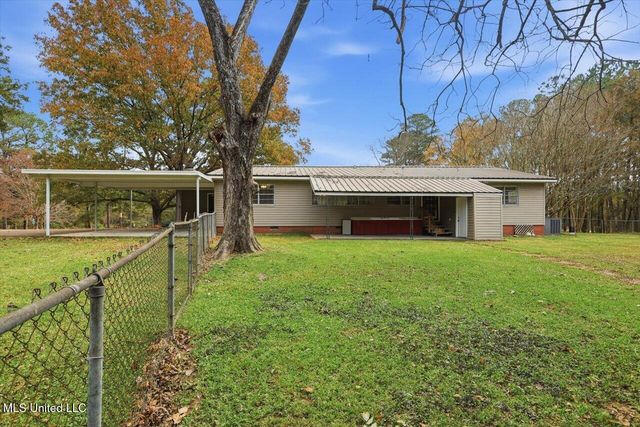 921 S Pearson Road, Pearl, MS 39208