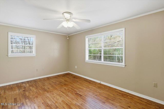 921 S Pearson Road, Pearl, MS 39208