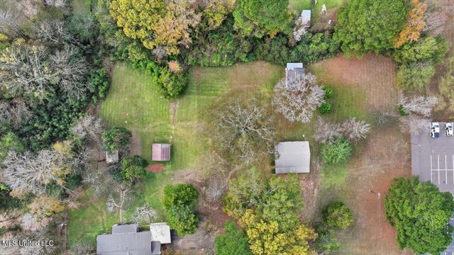 921 S Pearson Road, Pearl, MS 39208