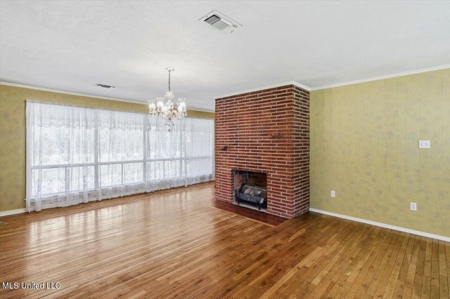 921 S Pearson Road, Pearl, MS 39208