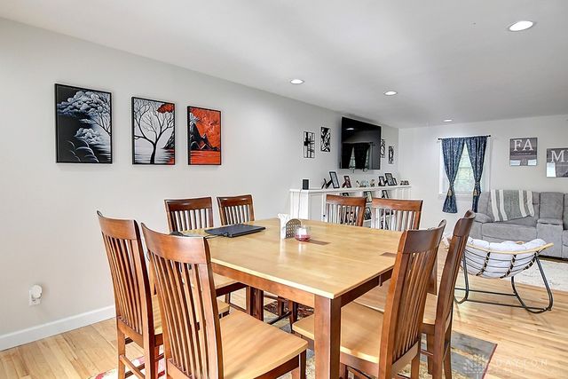 121 Woodfield Place, Dayton, OH 45459