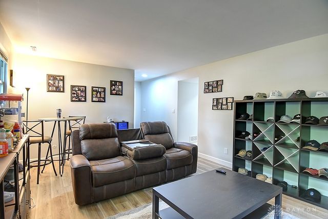 121 Woodfield Place, Dayton, OH 45459