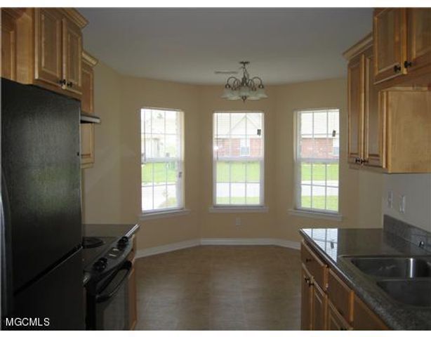 2316 Paula Circle, Ocean Springs, MS 39564