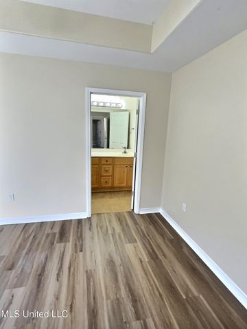 2316 Paula Circle, Ocean Springs, MS 39564