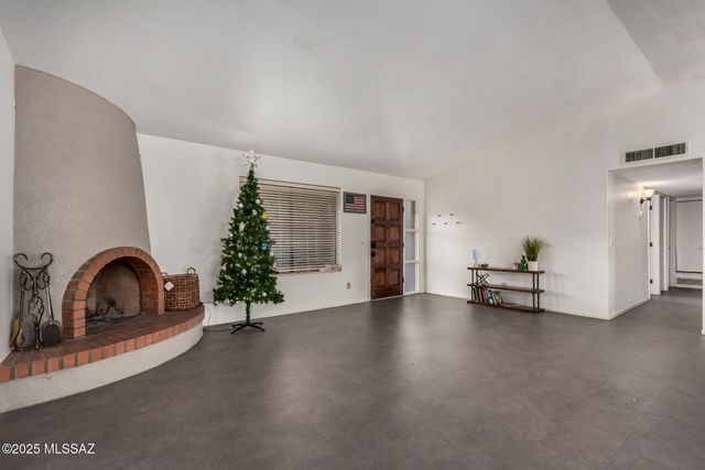 7264 E Gambel Circle, Tucson, AZ 85750