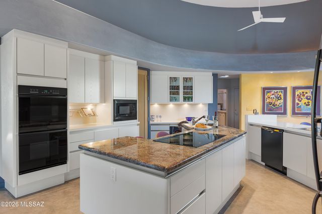 5091 N Corte De Catalonia, Tucson, AZ 85718