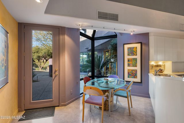 5091 N Corte De Catalonia, Tucson, AZ 85718