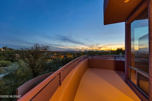 5091 N Corte De Catalonia, Tucson, AZ 85718