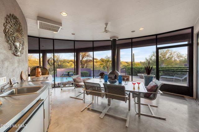 5091 N Corte De Catalonia, Tucson, AZ 85718