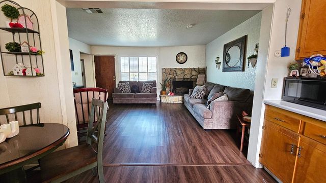 1526 8th Street, Firebaugh, CA 93622