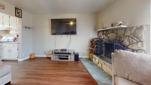 1526 8th Street, Firebaugh, CA 93622