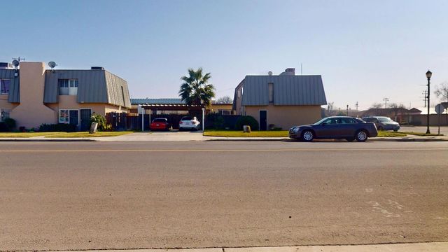 1526 8th Street, Firebaugh, CA 93622