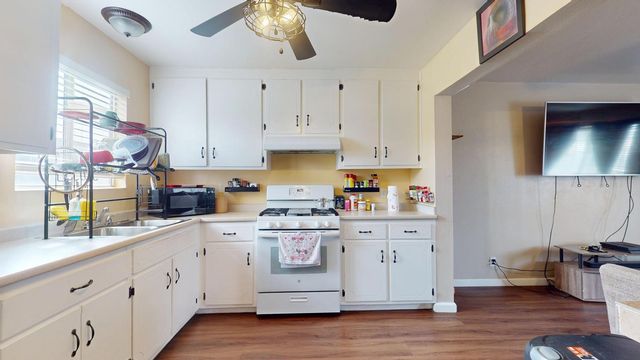 1526 8th Street, Firebaugh, CA 93622