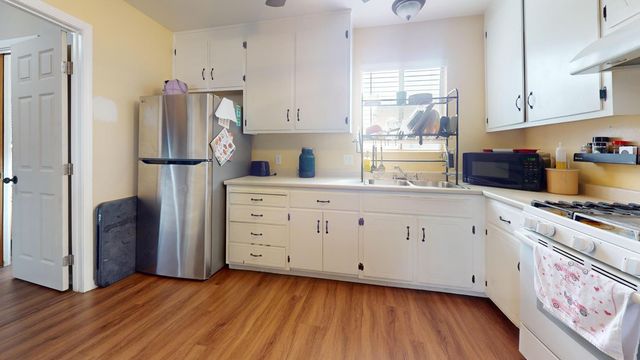 1526 8th Street, Firebaugh, CA 93622