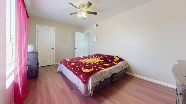 1526 8th Street, Firebaugh, CA 93622