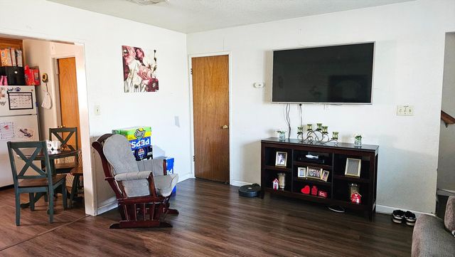 1526 8th Street, Firebaugh, CA 93622