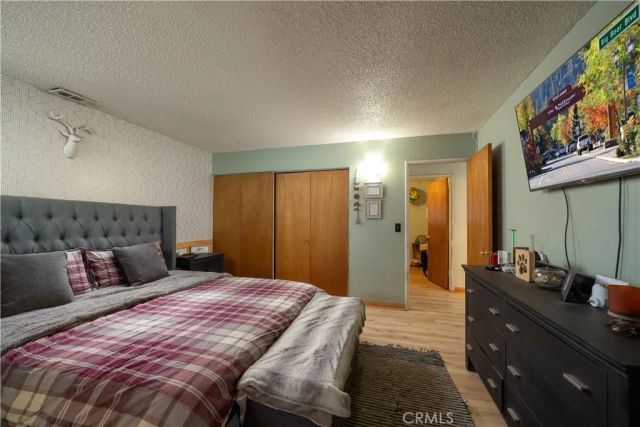 332 Grenfall Lane, Big Bear City, CA 92314