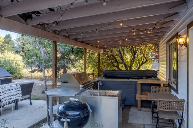 332 Grenfall Lane, Big Bear City, CA 92314