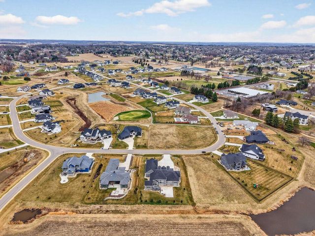 7576 Colonial Way, Verona, WI 53593