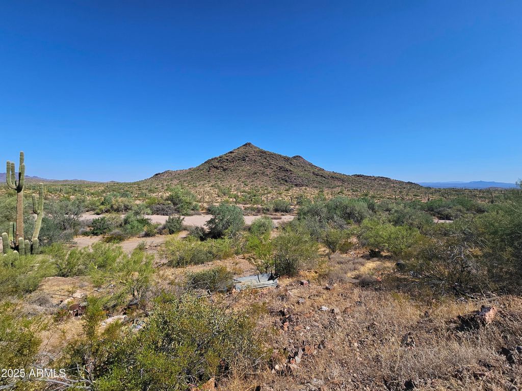 29600 W Black Mountain Rd. Road -, Wittmann, AZ 85361 — photo 3