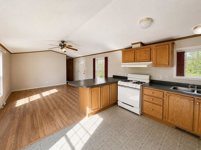 15 Lindbergh Avenue, Barre City, VT 05641
