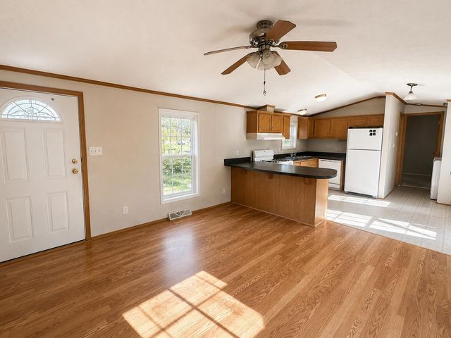 15 Lindbergh Avenue, Barre City, VT 05641