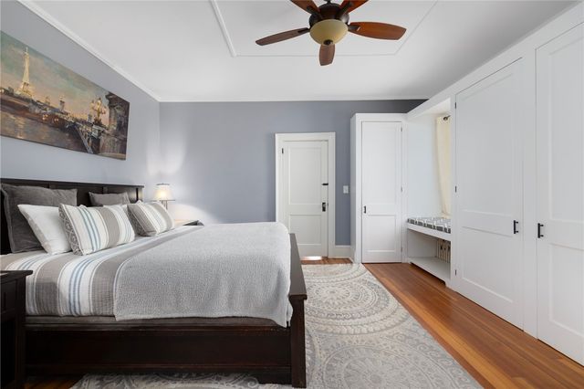 127 West Main Road, Middletown, RI 02842