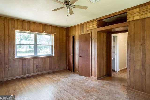 1402 W 12th Street, Alma, GA 31510