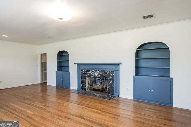 1402 W 12th Street, Alma, GA 31510