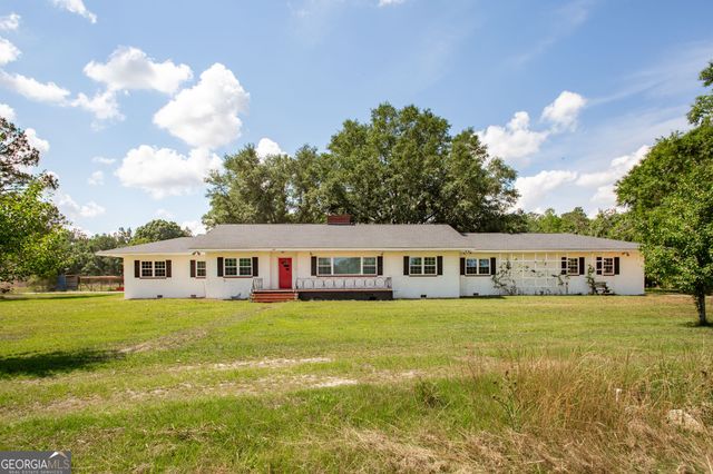 1402 W 12th Street, Alma, GA 31510