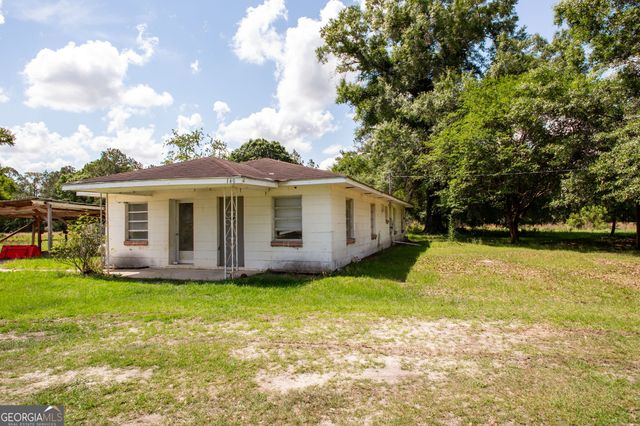 1402 W 12th Street, Alma, GA 31510