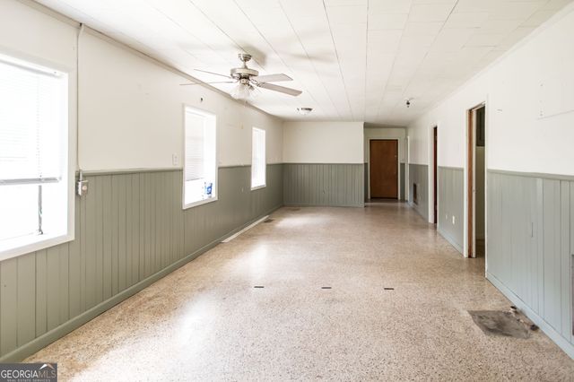 1402 W 12th Street, Alma, GA 31510