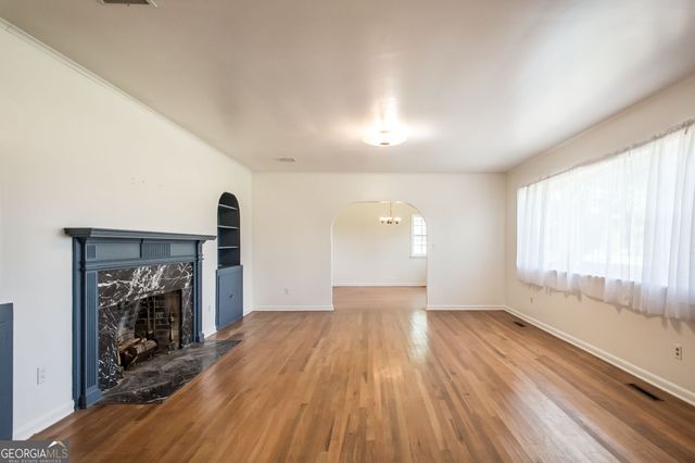1402 W 12th Street, Alma, GA 31510